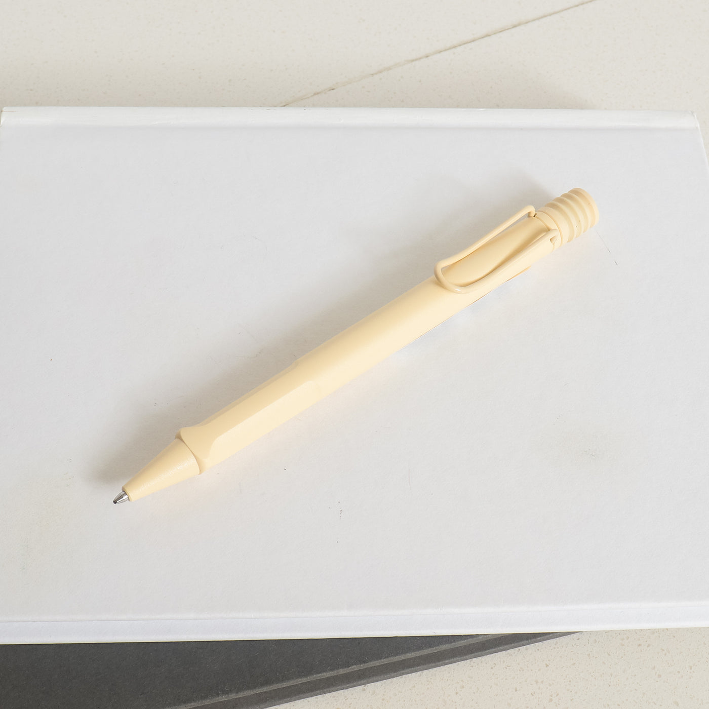 LAMY Safari 2022 Cozy Cream Ballpoint Pen