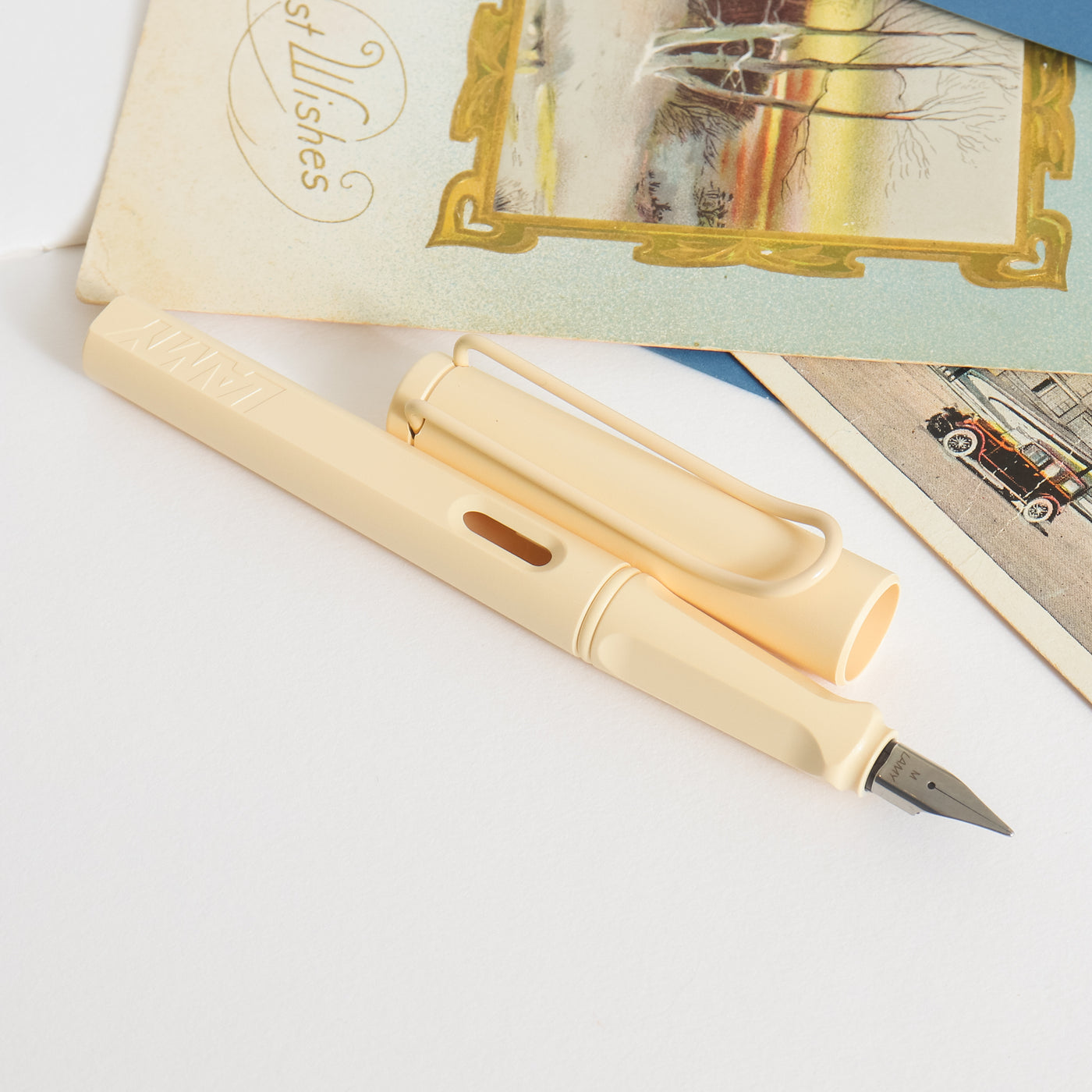 LAMY Safari 2022 Cozy Cream Fountain Pen