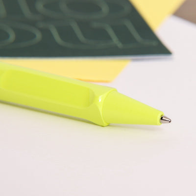 LAMY Safari Special Edition Spring Green Ballpoint Pen Tip