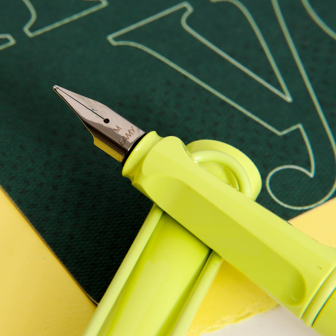LAMY Safari Special Edition Spring Green Fountain Pen – Truphae