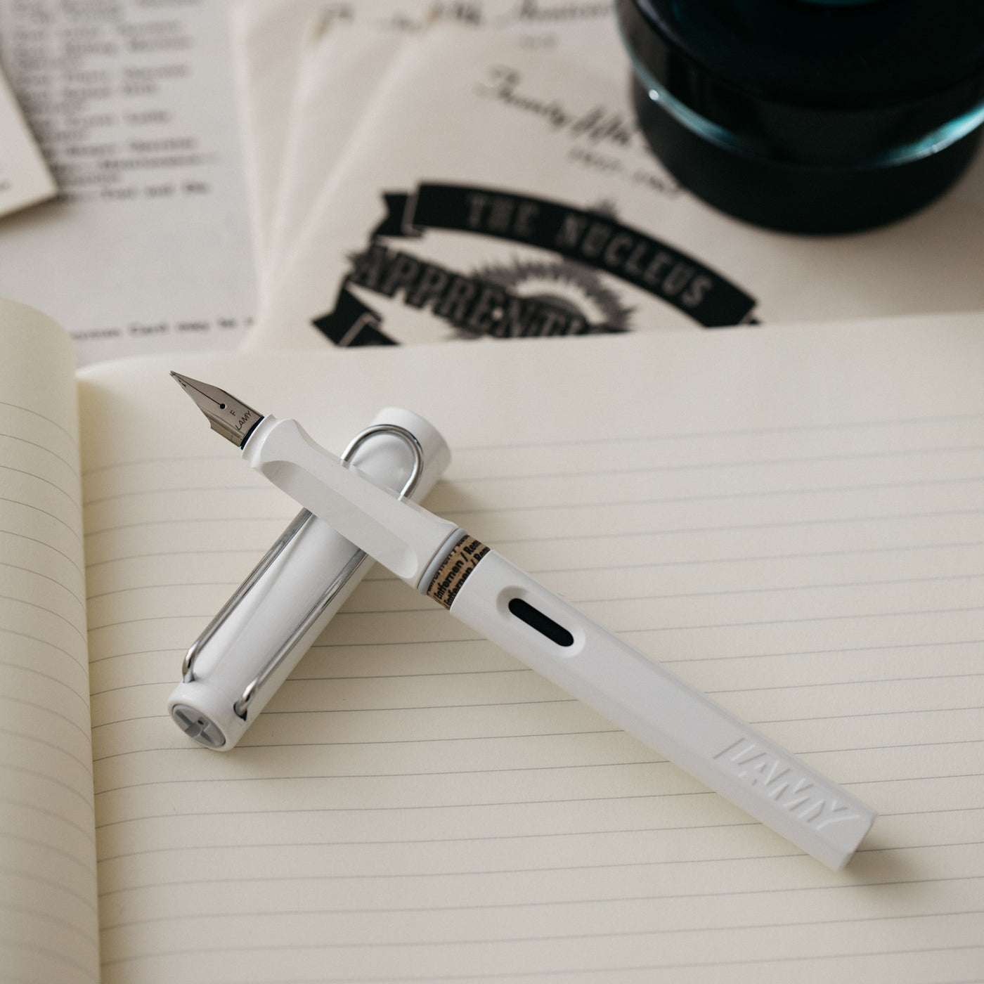 Lamy Safari White Fountain Pen