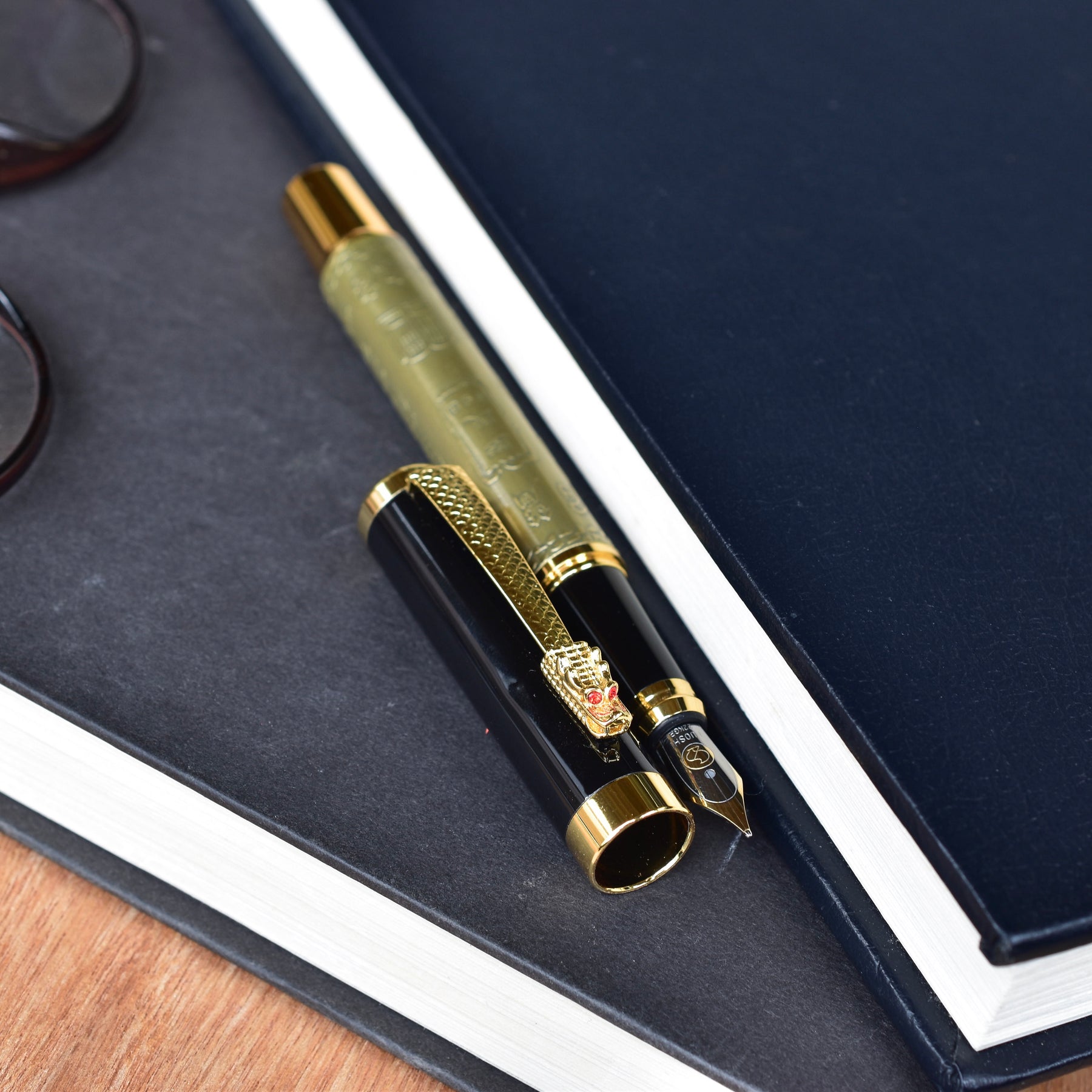 Luoshi Antique Bronze Dragon Fountain Pen Truphae