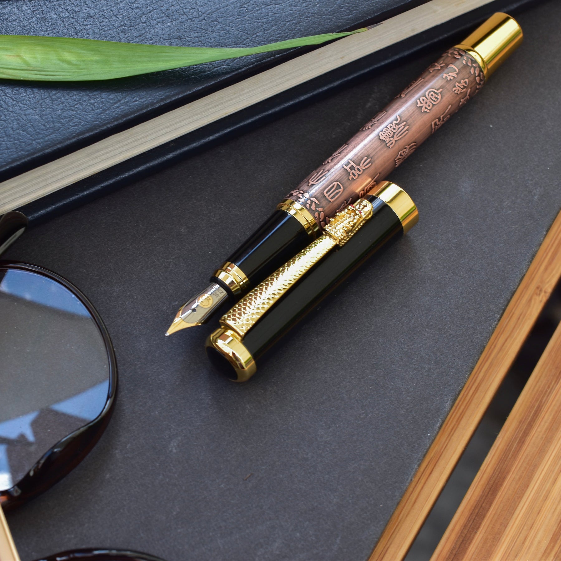 Luoshi Antique Bronze Dragon Fountain Pen Truphae