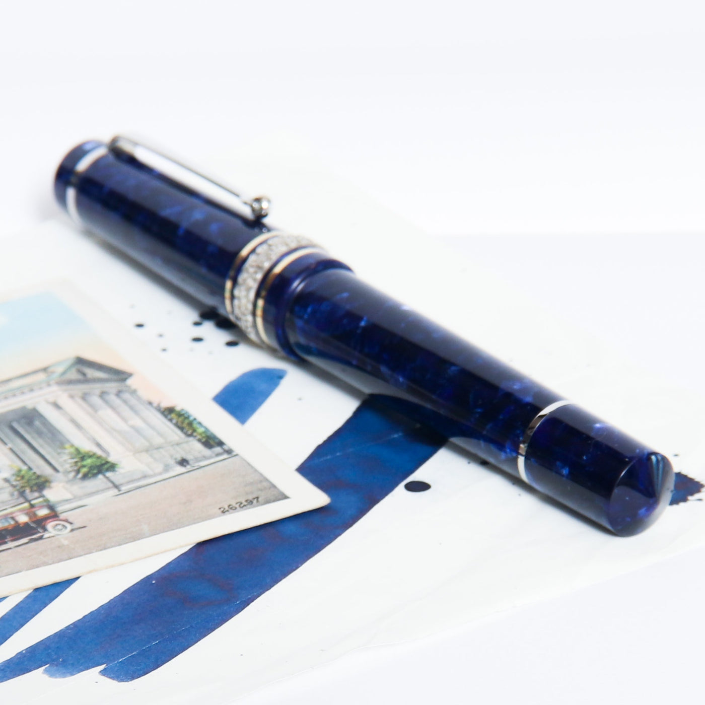 Maiora Alpha Capri Palladium Fountain Pen Capped