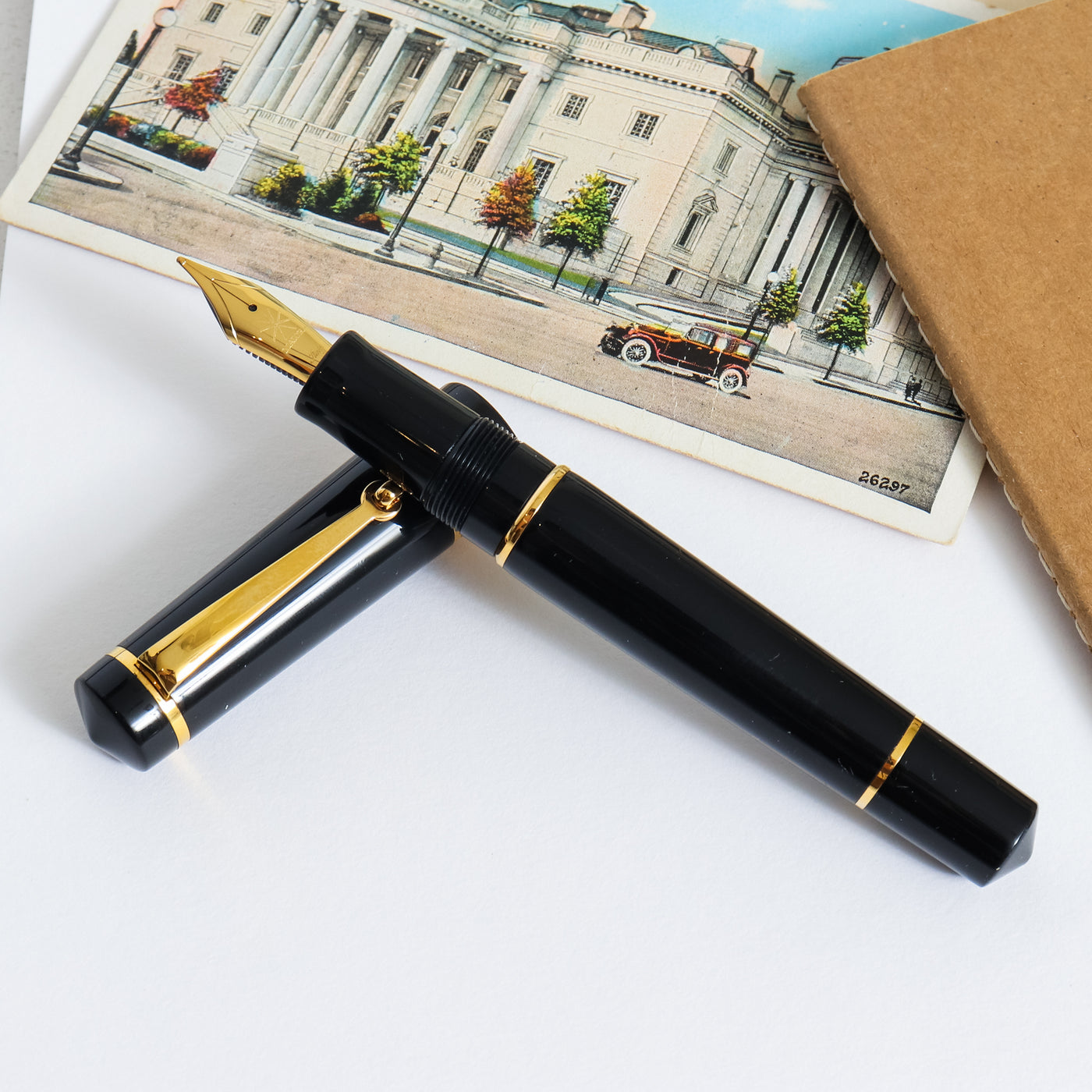 Maiora Alpha Nera Fountain Pen