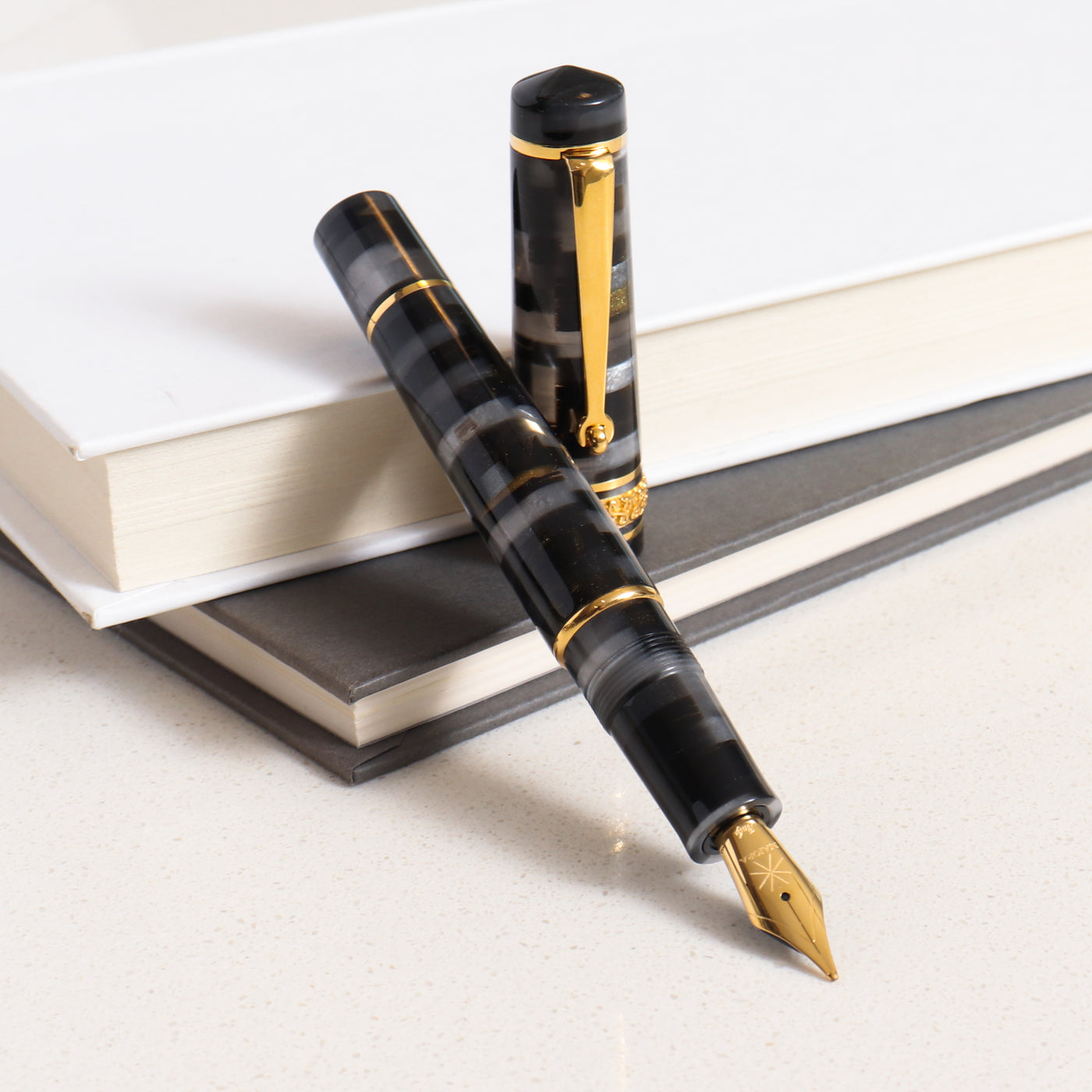 Maiora Alpha Orogrigio Fountain Pen