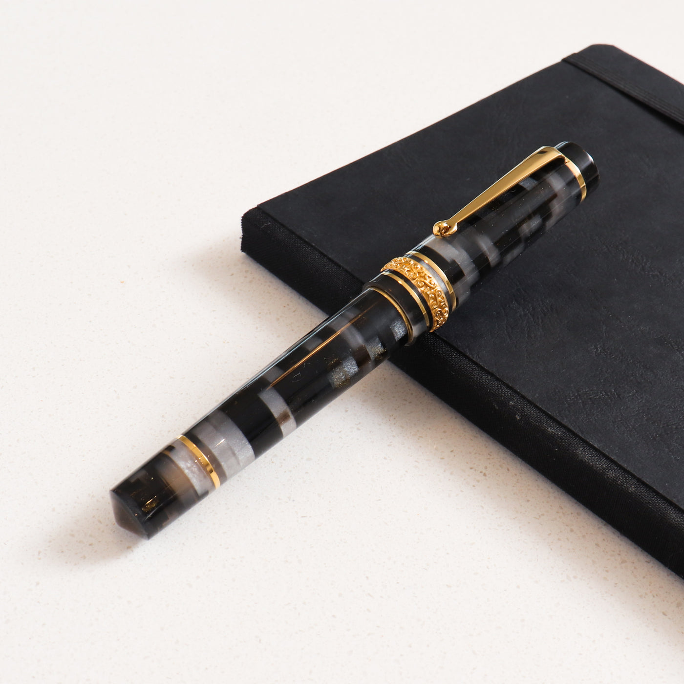 Maiora Alpha K Orogrigio Fountain Pen