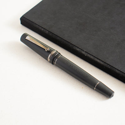 Maiora Aventus Lapillo Matte Black & Ruthenium Fountain Pen