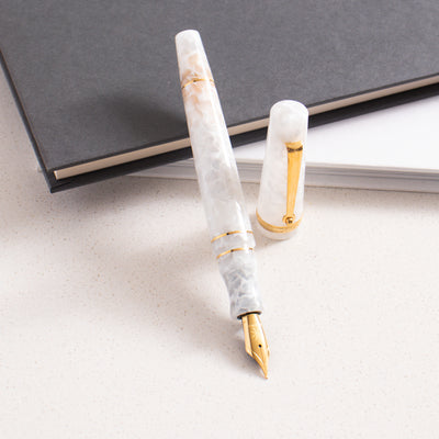 Maiora Aventus Perla Fountain Pen