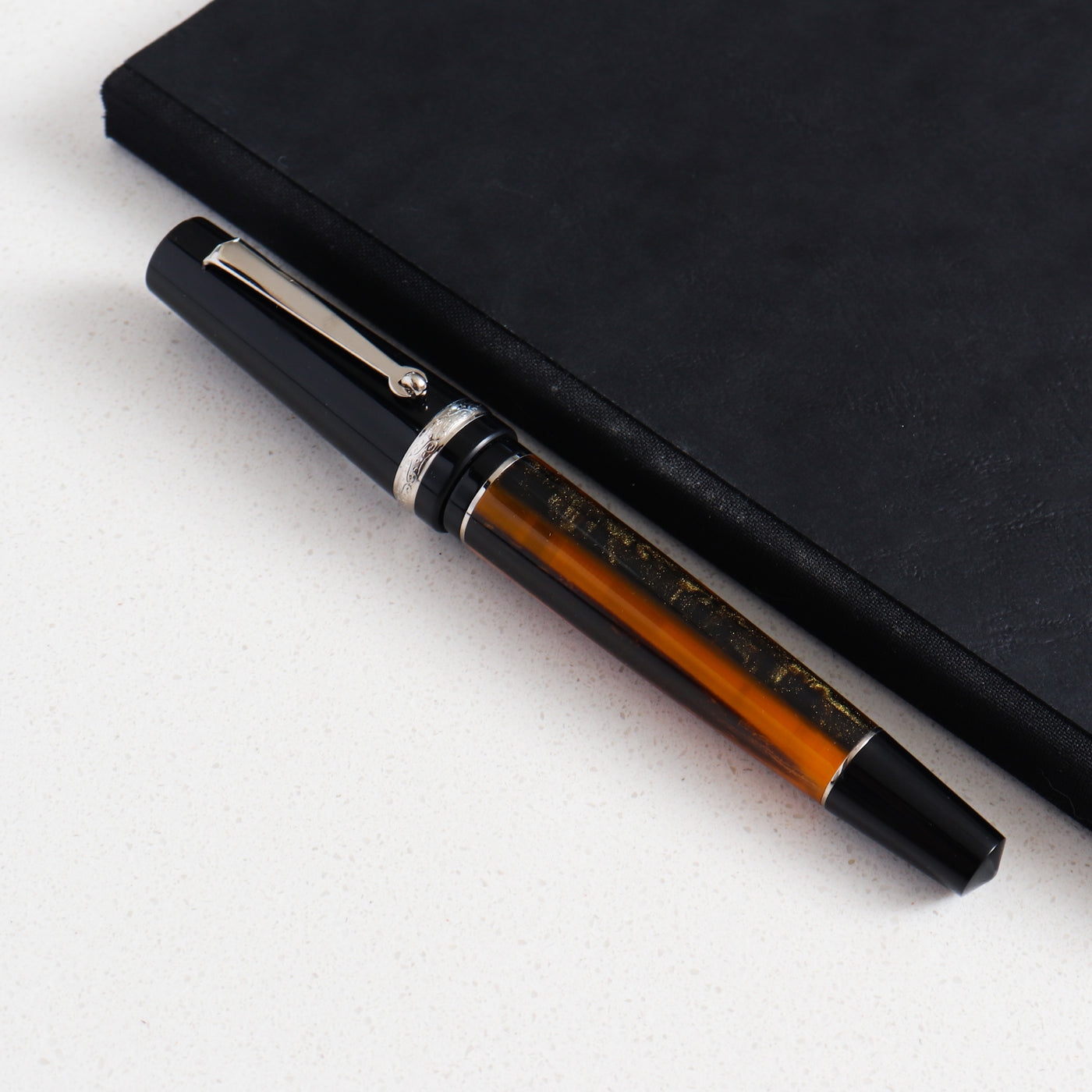 Maiora Aventus Unica Black Fountain Pen