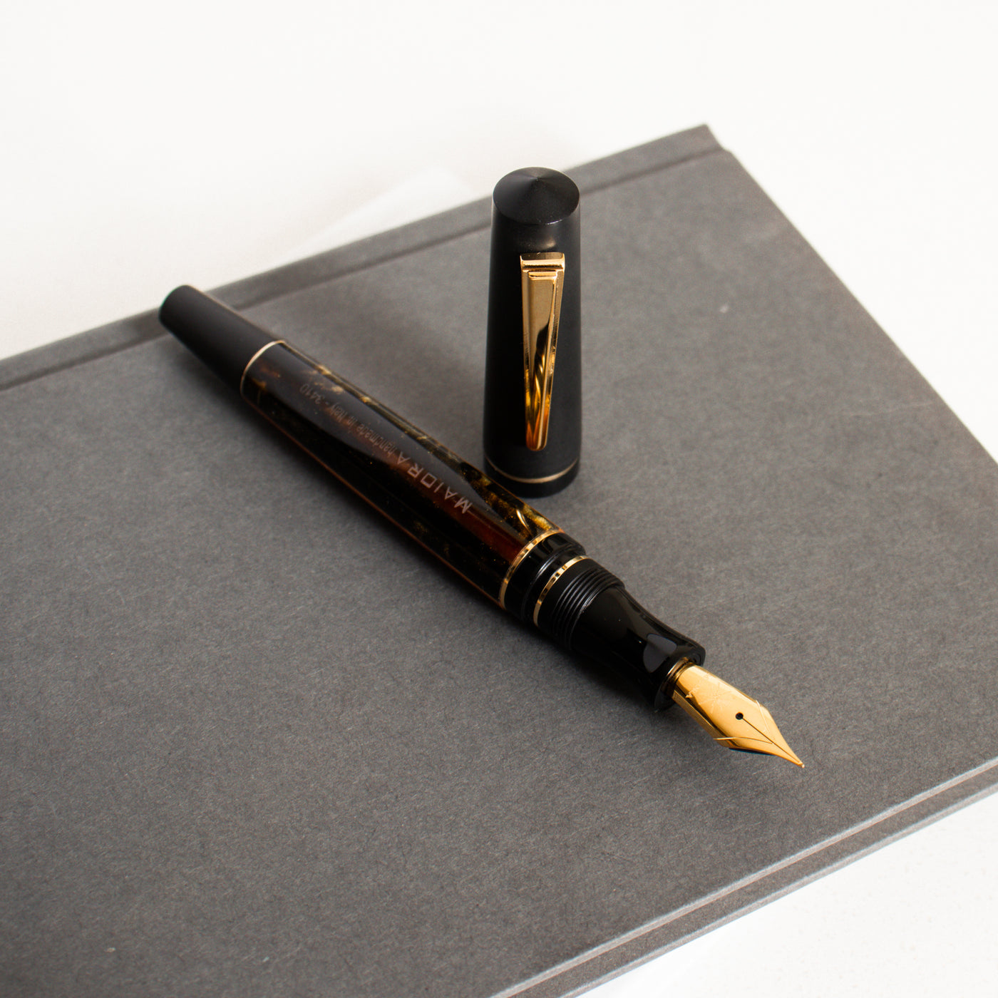 Maiora Impronte Oversize Orange & Black Fountain Pen