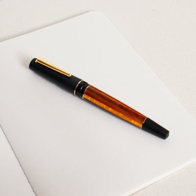 Maiora Impronte Oversize Orange & Black Fountain Pen