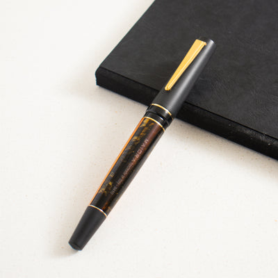 Maiora Impronte Oversize Orange & Black Fountain Pen