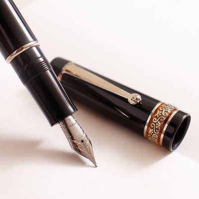 Maiora Mitho Oronero Black Fountain Pen