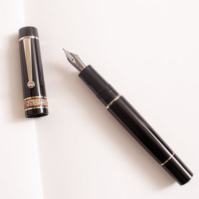 Maiora Mitho Oronero Black Fountain Pen