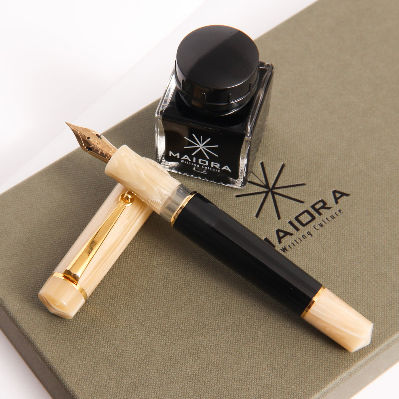 Maiora Notte Luna Numbered Edition Fountain Pen