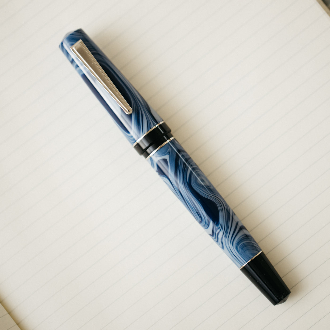 Maiora Impronte Winter's Breath Fountain Pen