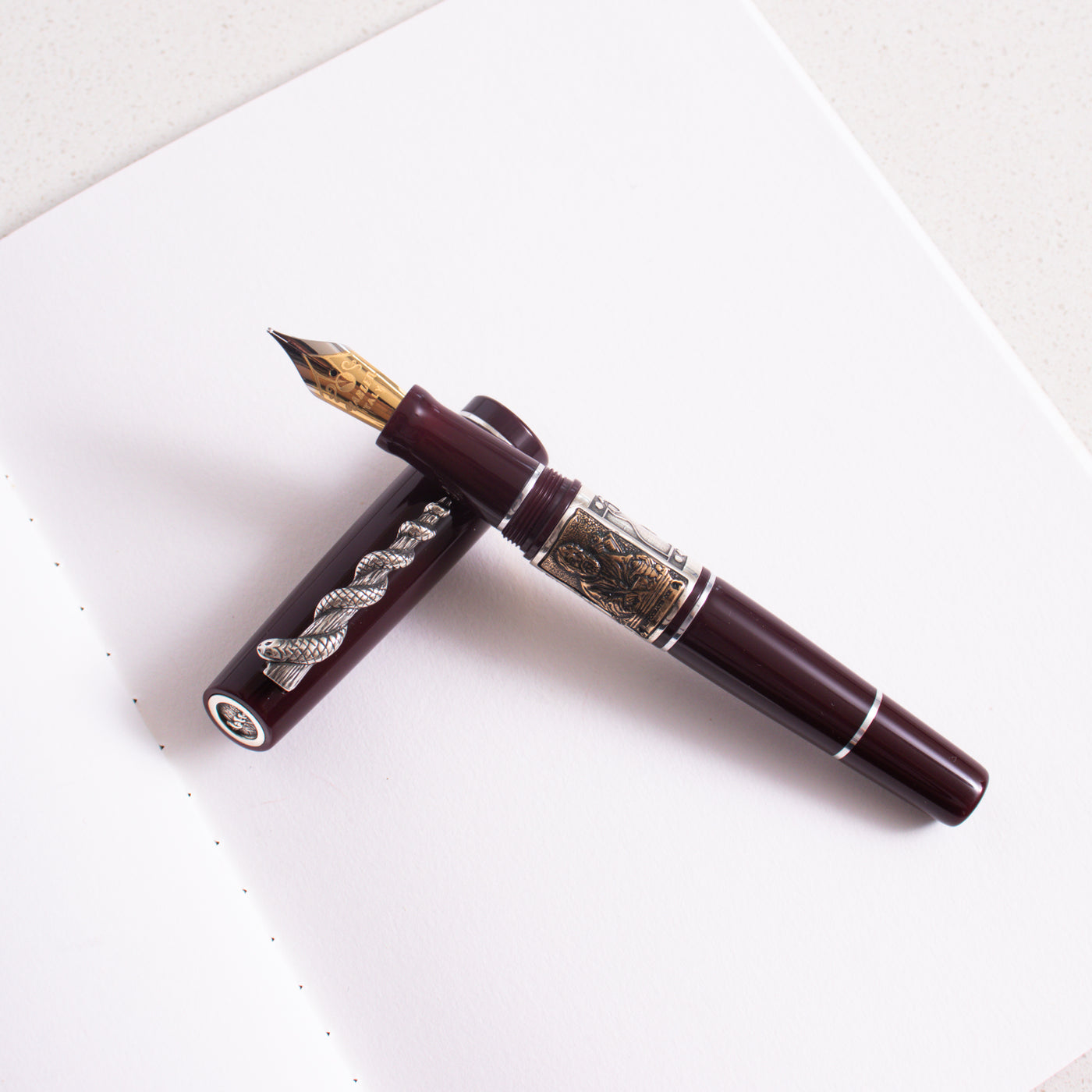 Marlen Ippocrate Burgundy Fountain Pen