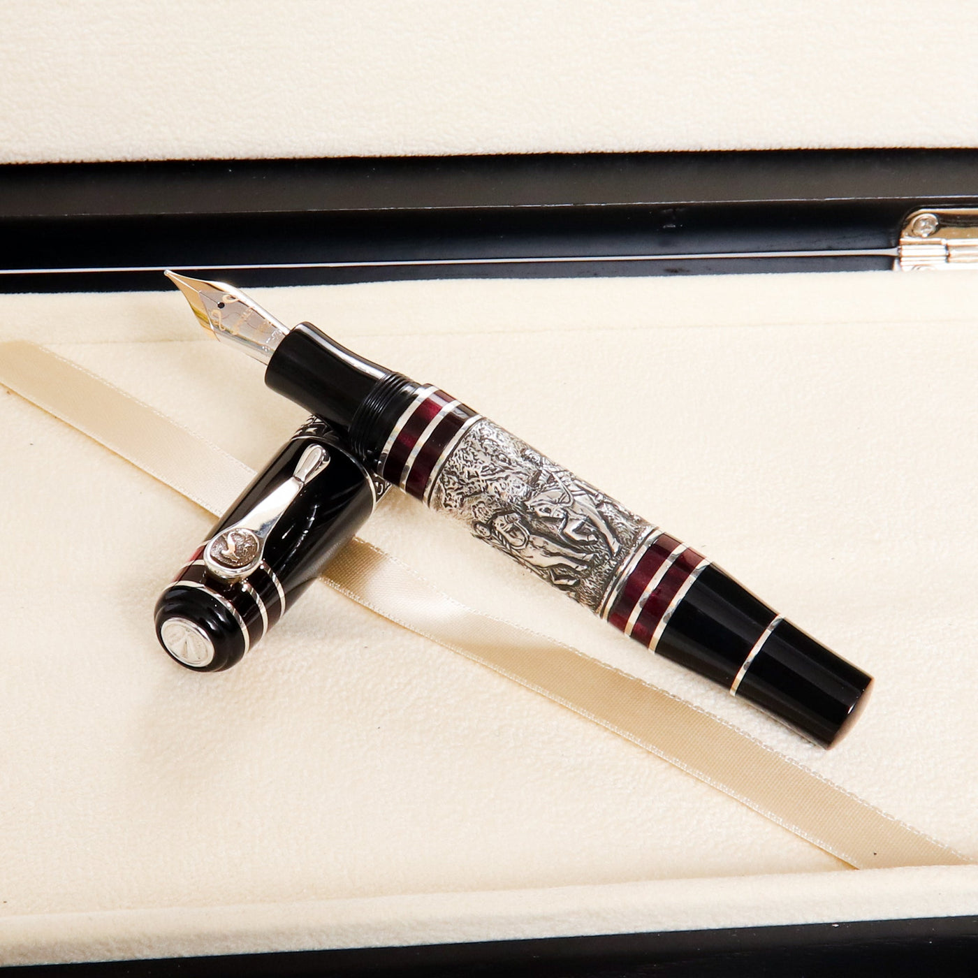 Marlen-Risorgemento-Silver-Fountain-Pen