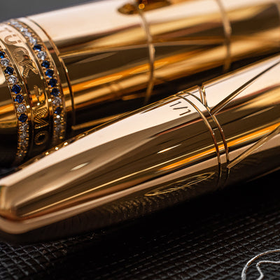 Montblanc Meisterstuck 146 Atelier Prives Solid Gold 18k Fountain Pen Limited Edition Gold Barrel