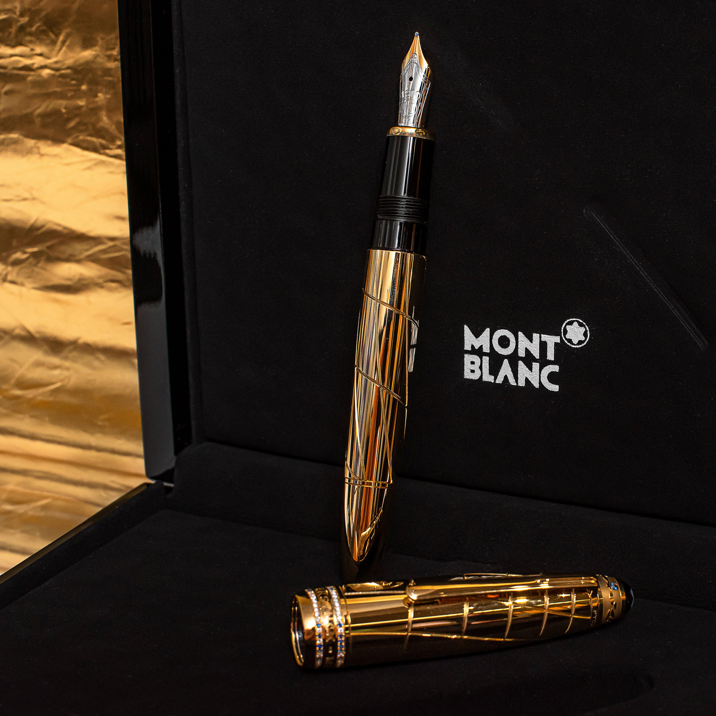 Montblanc Meisterstuck 146 Atelier Prives Solid Gold 18k Fountain Pen Limited Edition Uncapped