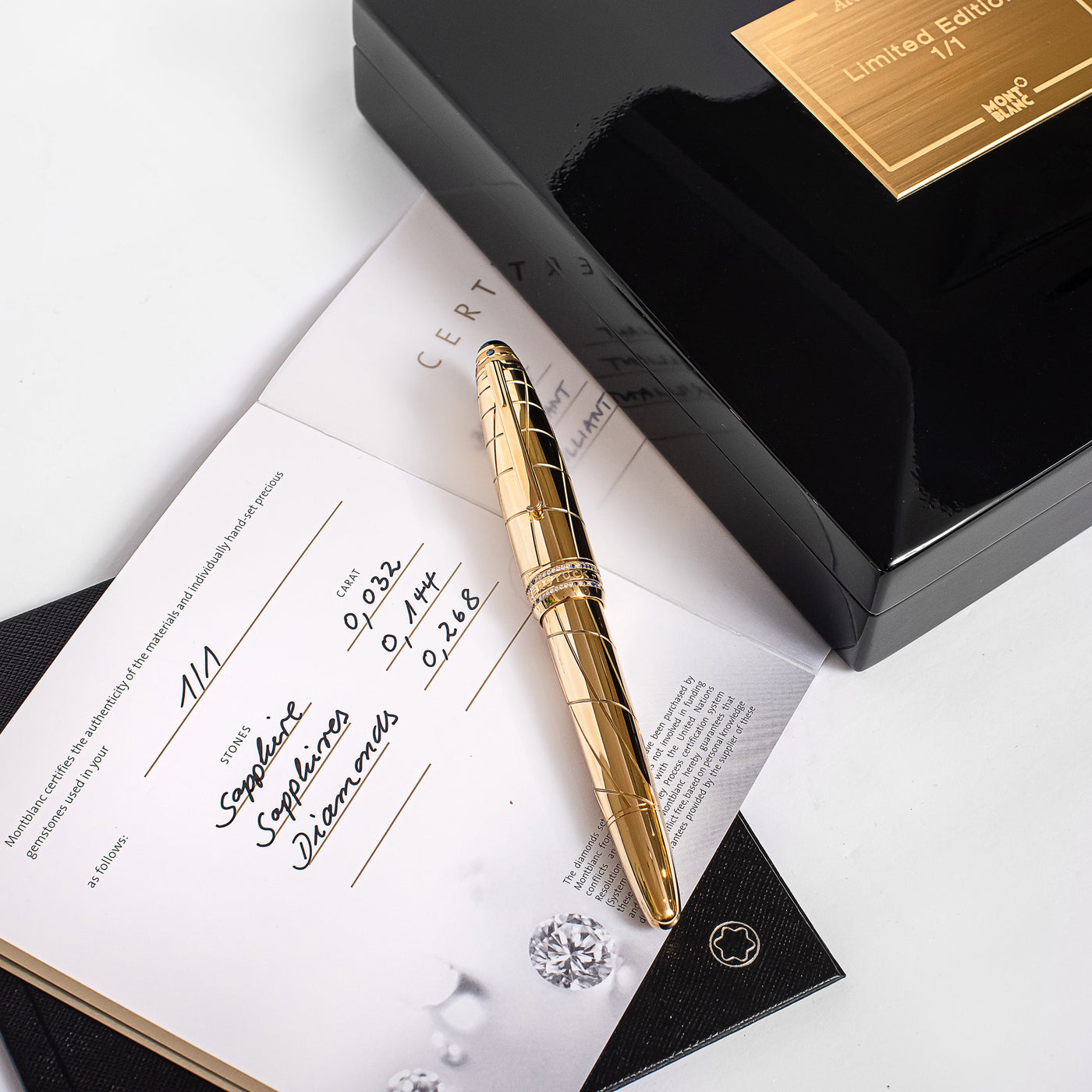 Montblanc Meisterstuck 146 Atelier Prives Solid 18k Gold Fountain Pen –  Truphae