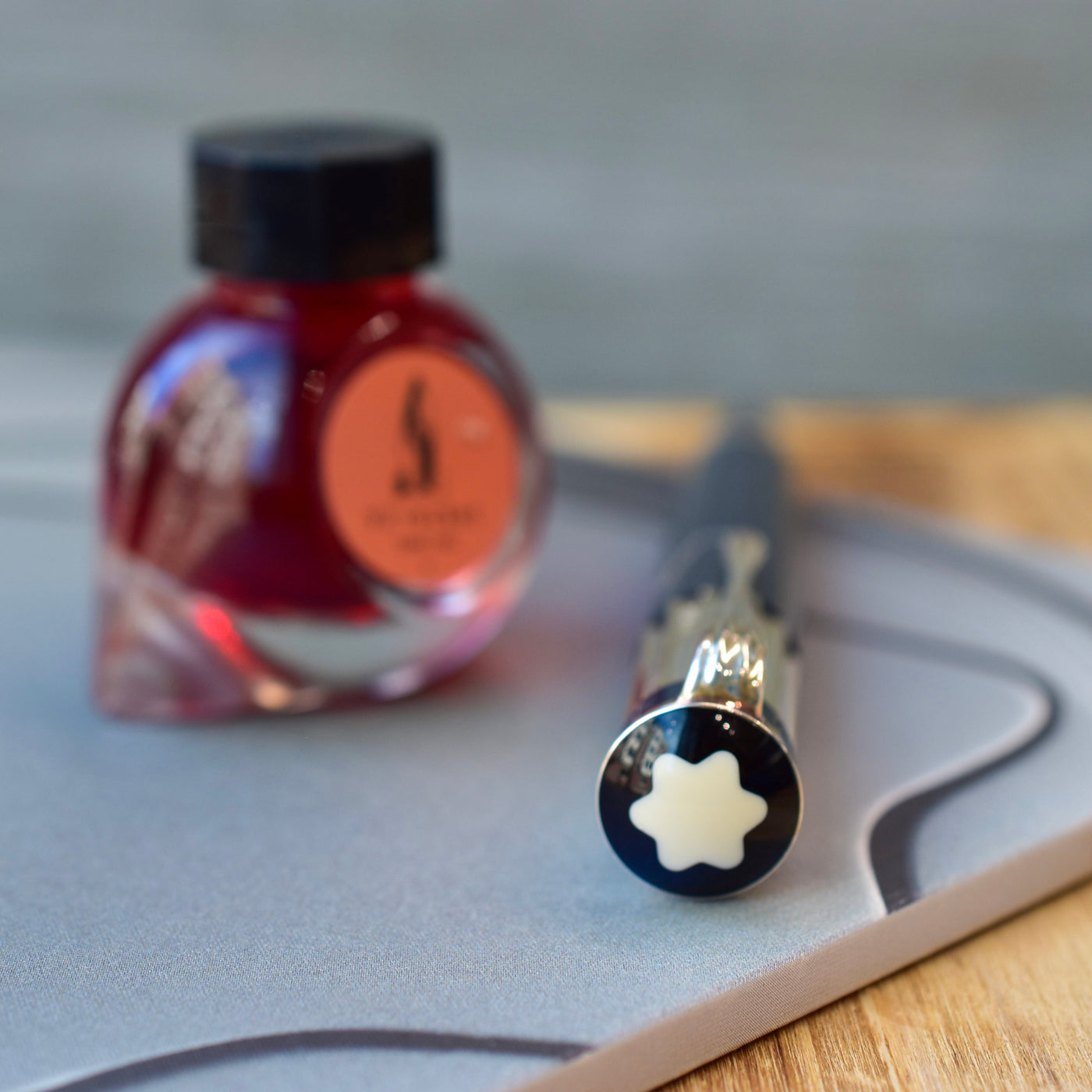 Montblanc Writer's Edition Charles Dickens Ballpoint Pen