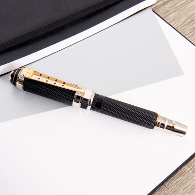 Montblanc Great Characters Elvis Presley Fountain Pen Capped