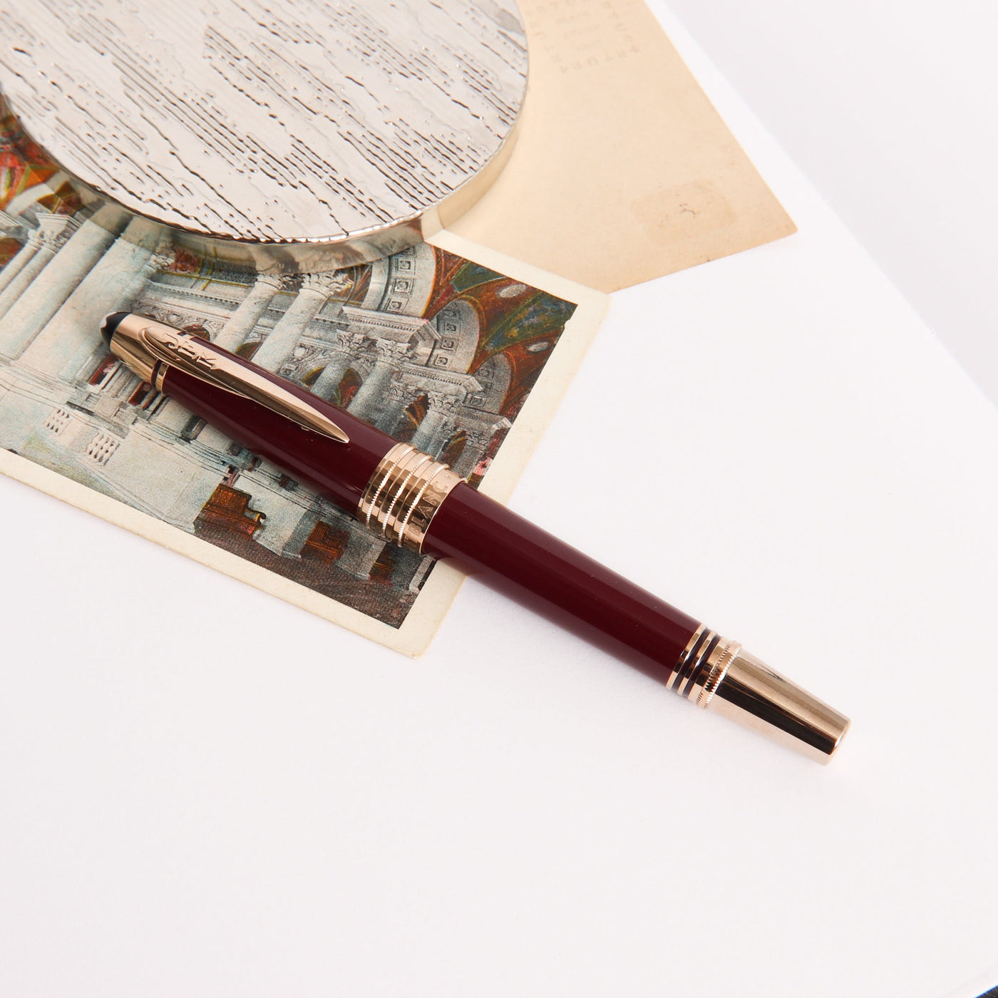Montblanc-Great-Characters-John-F-Kennedy-Burgundy-Rollerball-Pen-Capped