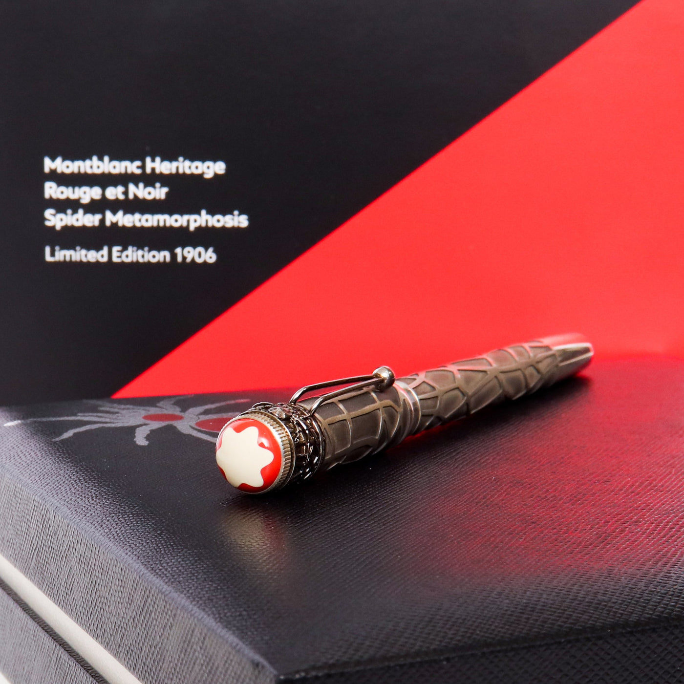 Montblanc-Heritage-Route-et-Noir-Spider-Metamorphosis-1906-Fountain-Pen-Red-Logo-On-Cap
