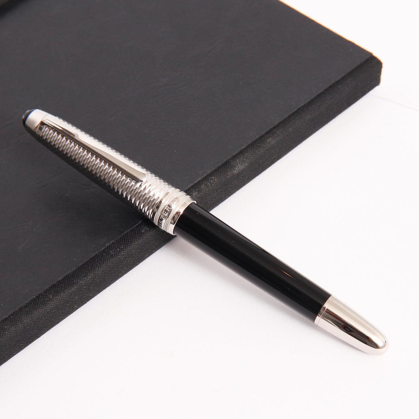Montblanc-Meisterstuck-145-Solitaire-Doue-Geometry-Fountain-Pen-Capped