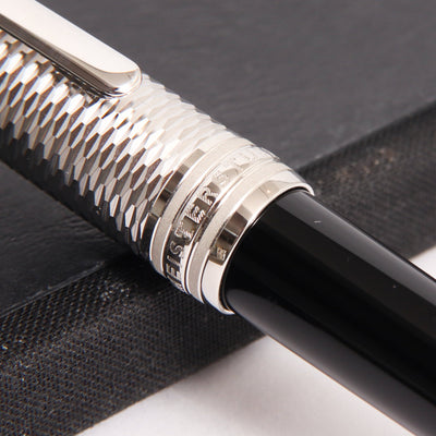 Montblanc-Meisterstuck-145-Solitaire-Doue-Geometry-Fountain-Pen-Center-Band
