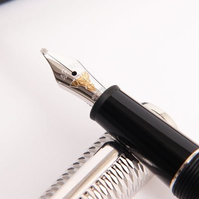 Montblanc-Meisterstuck-145-Solitaire-Doue-Geometry-Fountain-Pen-Nib