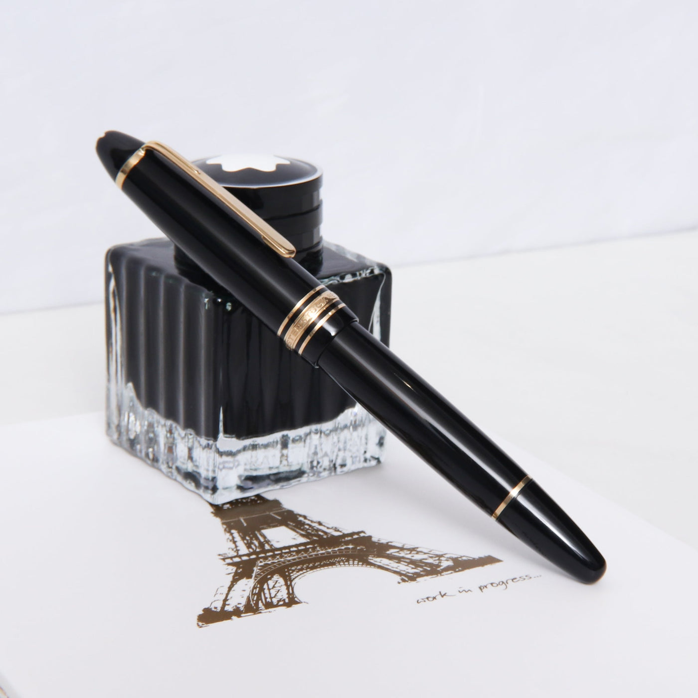 Montblanc Meisterstuck 146 Black & Gold LeGrand Fountain Pen 18k Nib - Preowned Capped