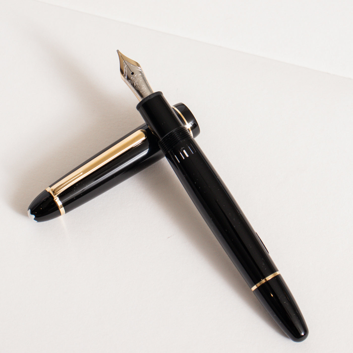 Montblanc Meisterstück 146 Gold Coated LeGrand Fountain Pen