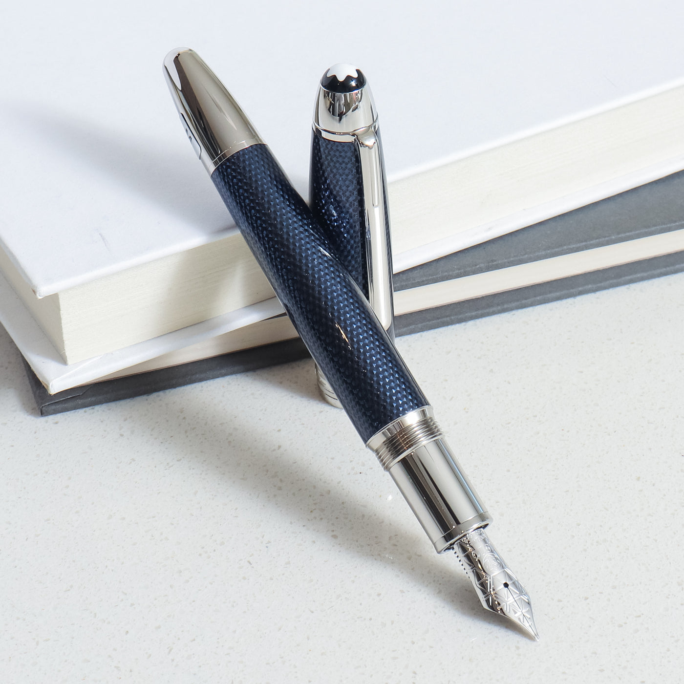 Montblanc Meisterstück 146 Solitaire Blue Hour LeGrand Fountain Pen