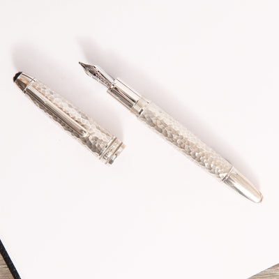 Montblanc-Meisterstuck-146-Solitaire-MartelŽ-Sterling-Silver-LeGrand-Fountain-Pen-Silver