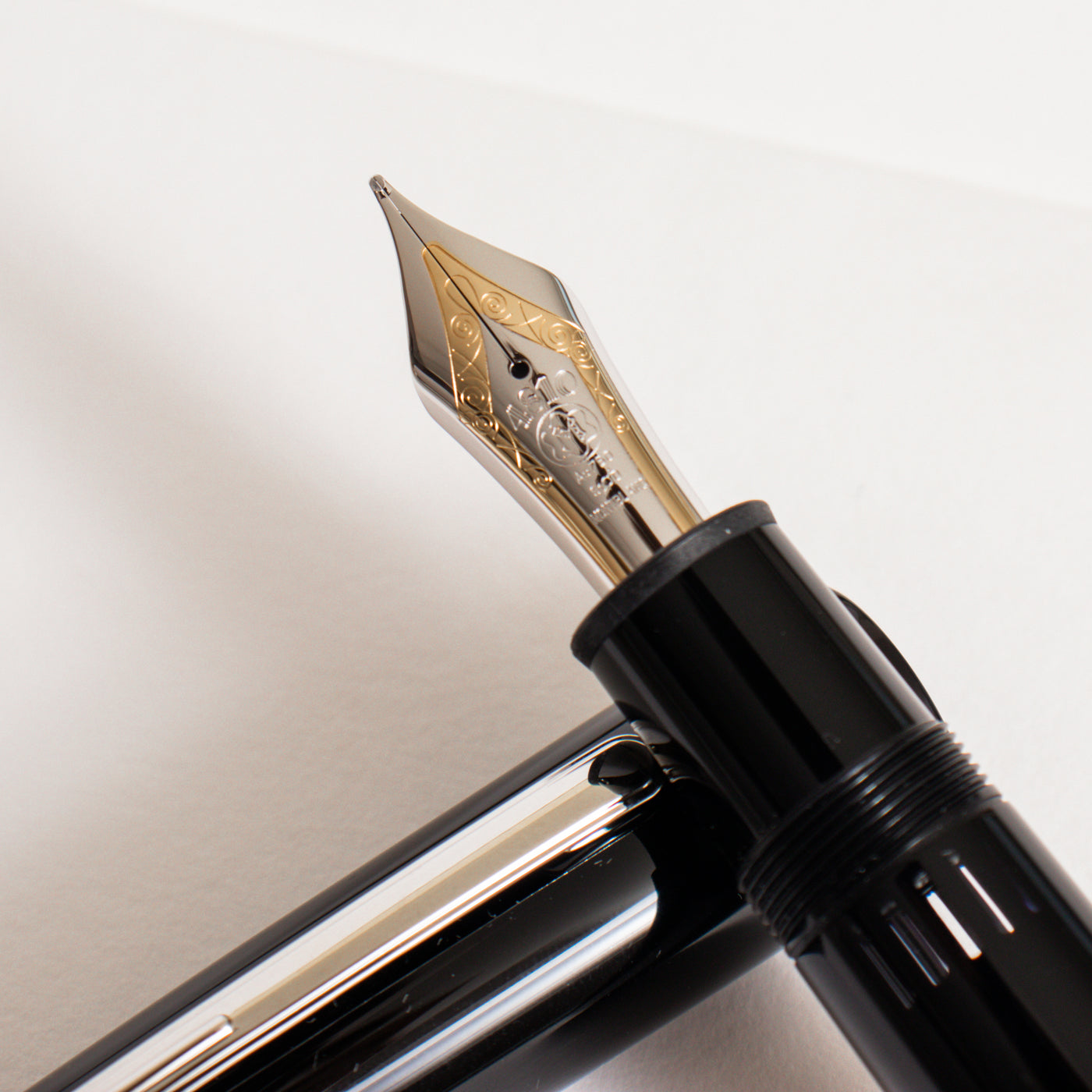 Montblanc Meisterstück 149 Platinum Coated Fountain Pen