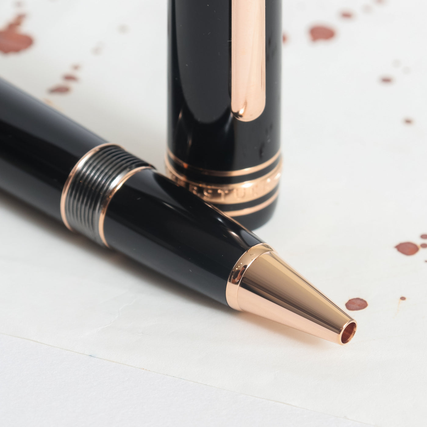 Montblanc Meisterstück 162 Rose Gold Coated LeGrand Rollerball Pen