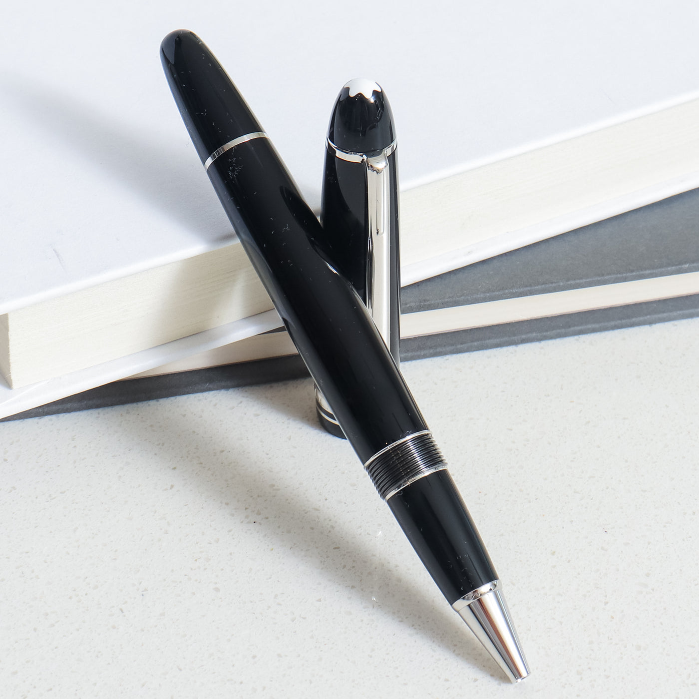 Montblanc Meisterstück 162 Platinum Coated LeGrand Rollerball Pen