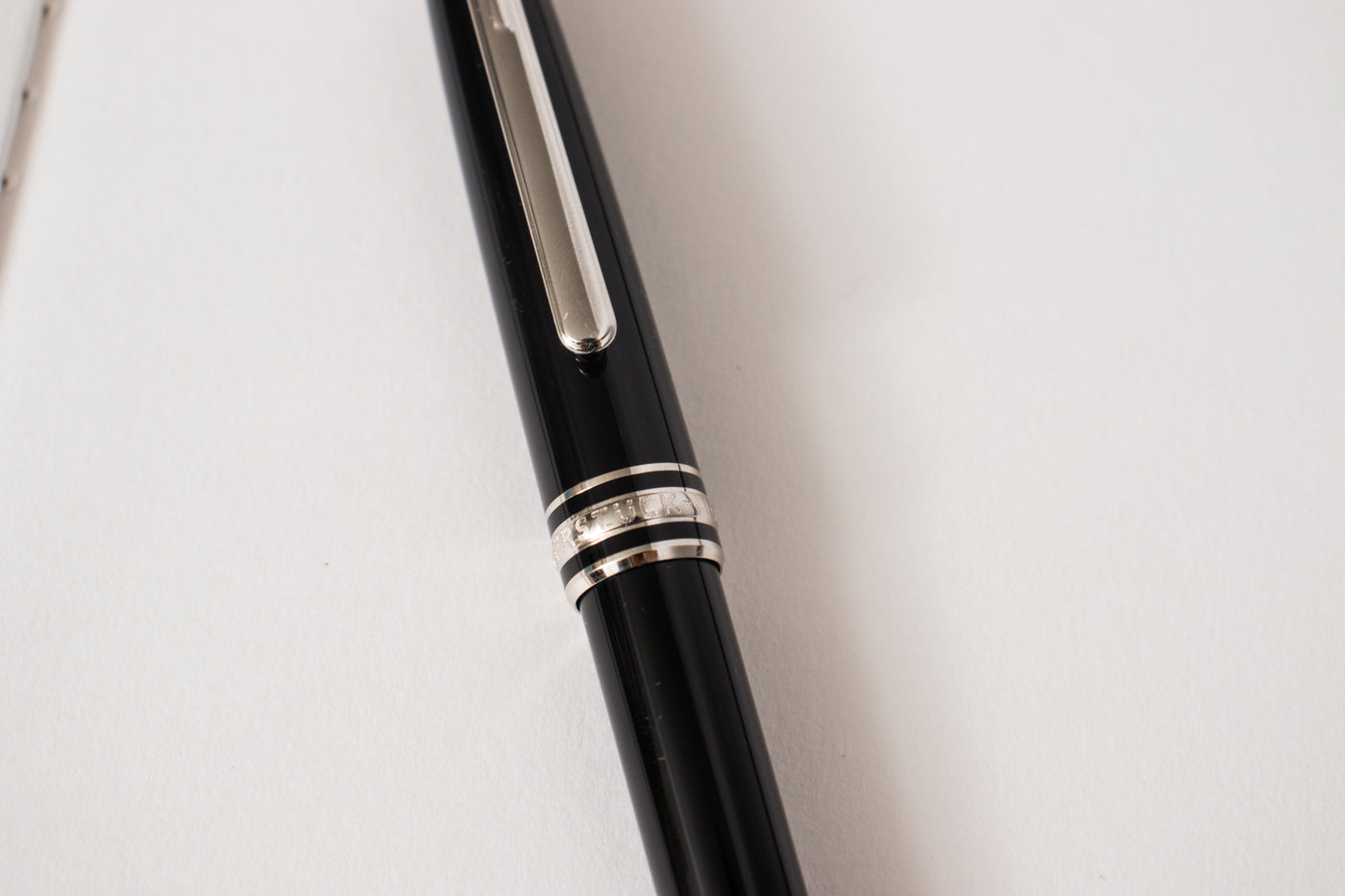 Montblanc Meisterstück 164 Platinum Coated Classique Ballpoint Pen