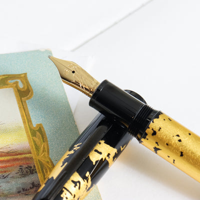 Montblanc Meisterstück Calligraphy Gold Leaf Fountain Pen