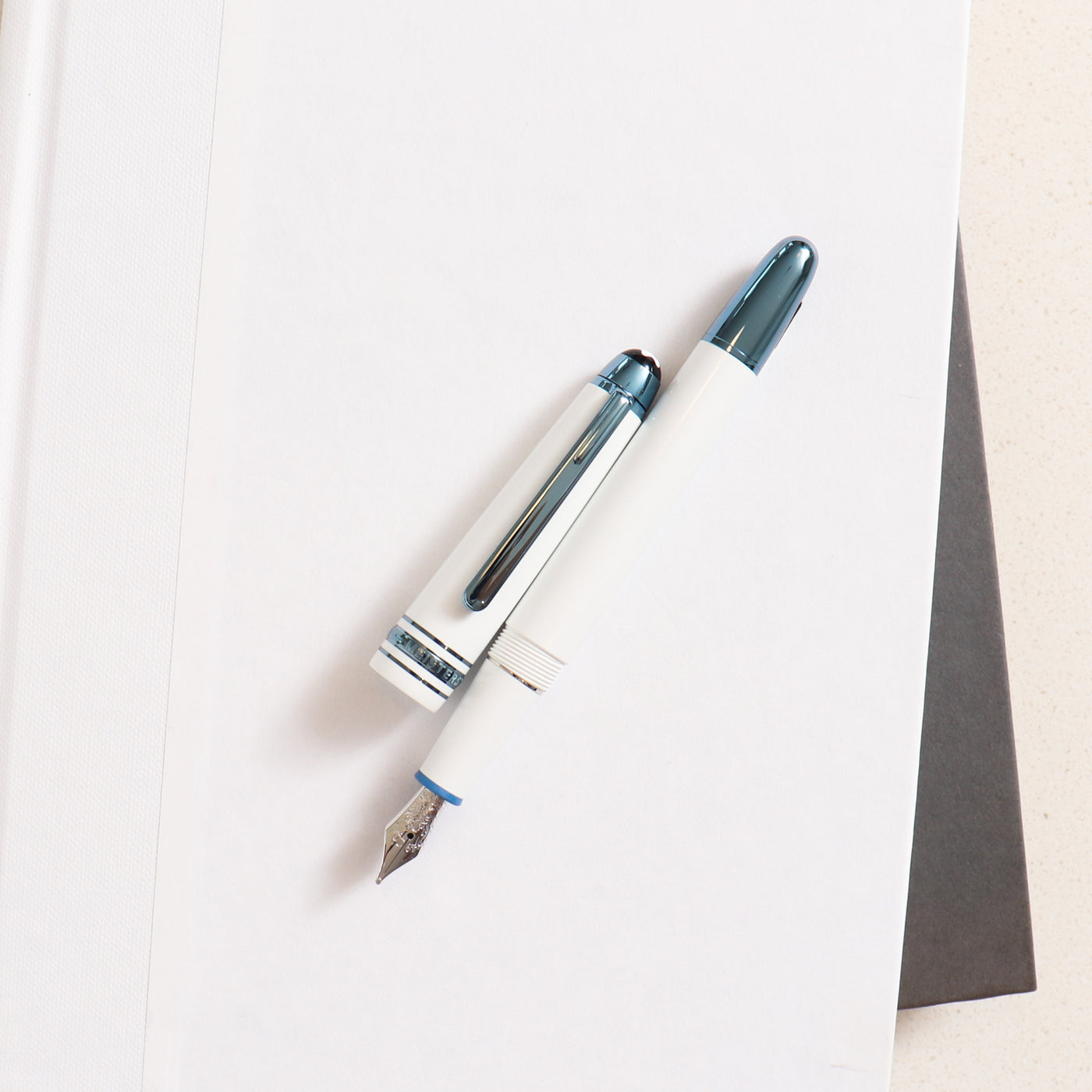 Montblanc Meisterstuck Glacier White Fountain Pen