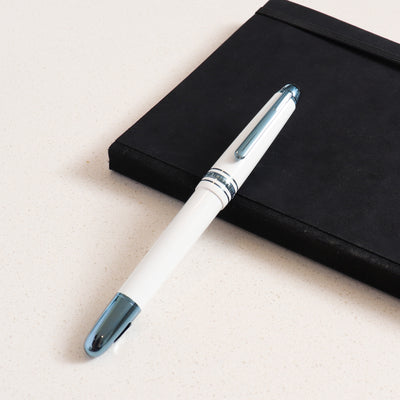 Montblanc Meisterstuck Glacier White Fountain Pen