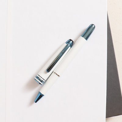 Montblanc Meisterstuck Glacier White Rollerball Pen
