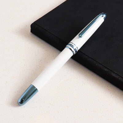 Montblanc Meisterstuck Glacier White Rollerball Pen