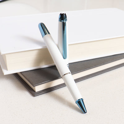 Montblanc Meisterstuck Glacier White Rollerball Pen