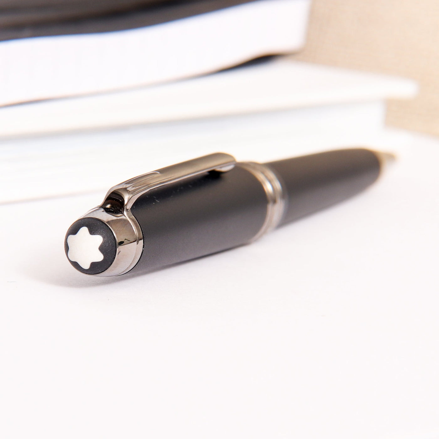 Montblanc Meisterstuck Midsize Ultra Black Ballpoint Pen Cap