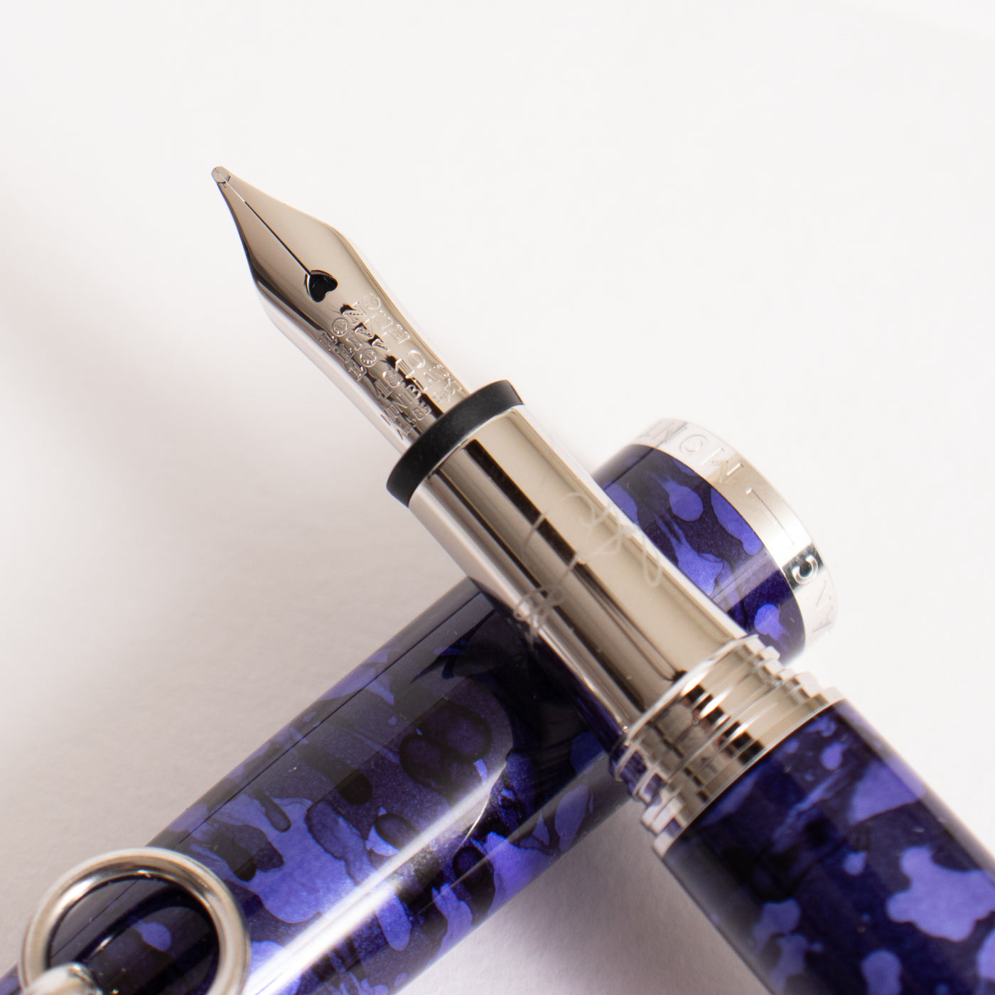 Montblanc Muses Elizabeth Taylor Special Edition Fountain Pen