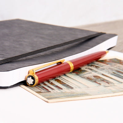 Montblanc-Noblesse-Oblige-Burgundy-Ballpoint-Pen-Top-Of-Pen